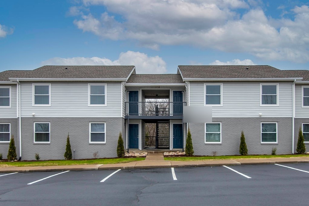 5+ units in La Vergne