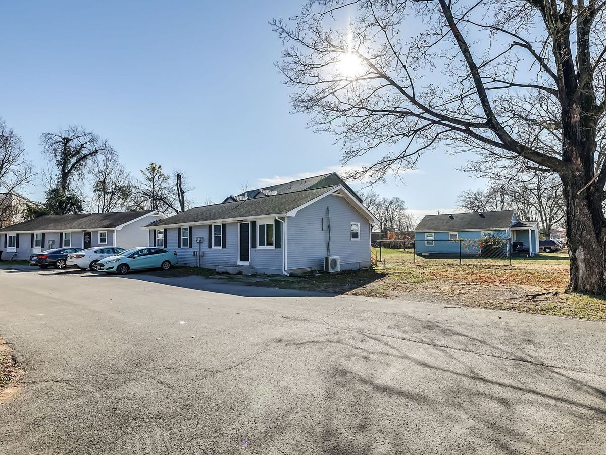 5+ units in Murfreesboro